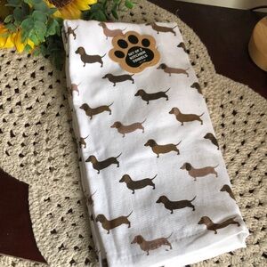 Bliss Dachshund Dog Pattern Kitchen Towels
